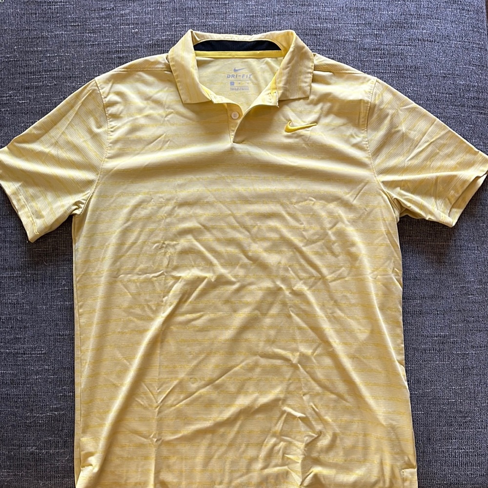 Men’s golf shirt Nike yellow dri fit